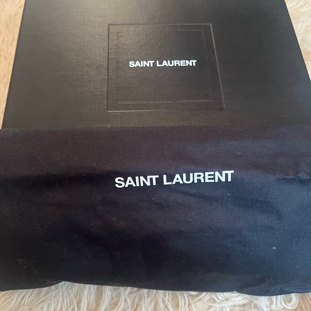 Saint Laurent Small Lou Lou Taupe Quilted Full Set - Picture 2 of 10